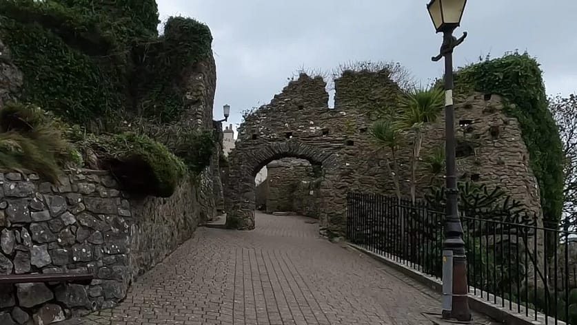 How to Spend a long weekend in Wales
